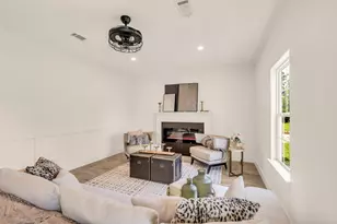 407 Harris Rd, Highlands, TX 77562 - Photo 1