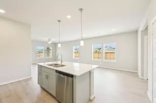 18742 Timber Gln Dr, Montgomery, TX 77316 - Photo 4