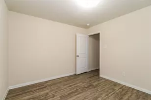 2427 Gibbs Bend Ct, Houston, TX 77073 - Photo 14