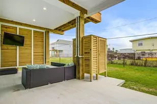 4134 Panola Dr, Galveston, TX 77554 - Photo 8