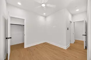 7824 Beckley St, Houston, TX 77088 - Photo 14