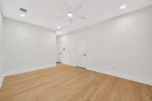 7824 Beckley St, Houston, TX 77088 - Photo 12