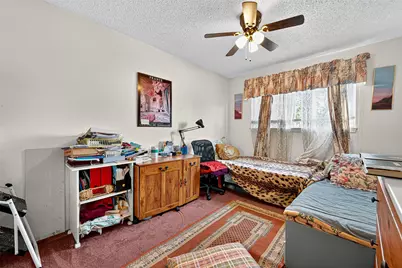 14387 Misty Meadow Lane, Houston, TX 77079 - Photo 18