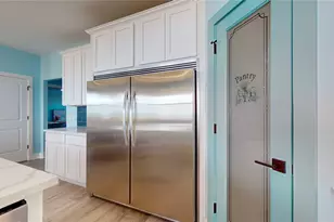 834 Kahla Dr, Crystal Beach, TX 77650 - Photo 18