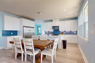 834 Kahla Dr, Crystal Beach, TX 77650 - Photo 14