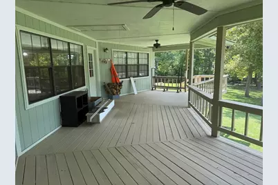 207 Fishers Point, Burkeville, TX 75932 - Photo 6