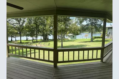 207 Fishers Point, Burkeville, TX 75932 - Photo 6