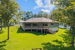 207 Fisher's Point, Burkeville, TX 75932 - Photo 4