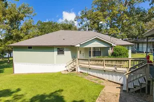 207 Fisher's Point, Burkeville, TX 75932 - Photo 8