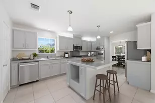 2527 S San Antonio St, Pearland, TX 77581 - Photo 4