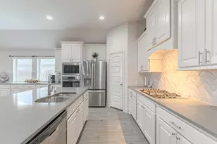 4523 Jennings Creek Ct, Fulshear, TX 77441 - Photo 10