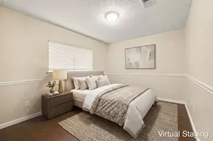 300 Castlelake Dr, Friendswood, TX 77546 - Photo 14