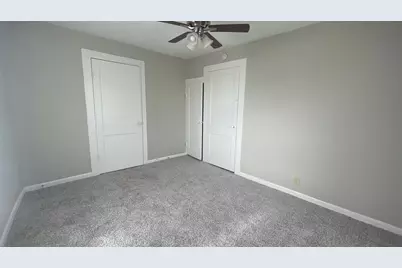 918 3rd Avenue S, Texas City, TX 77590 - Photo 8