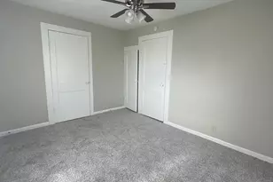 918 3rd Ave S, Texas City, TX 77590 - Photo 8