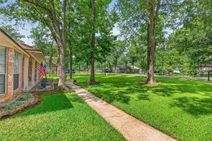 97 Panorama Dr, Panorama Village, TX 77304 - Photo 4