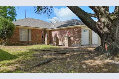 2205 Buchanan Drive, Baytown, TX 77520 - Photo 4