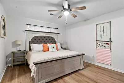 2205 Buchanan Drive, Baytown, TX 77520 - Photo 18