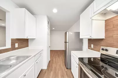 12068 Beechnut Street Street #C, Houston, TX 77072 - Photo 18
