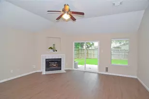16915 Lighthouse View Dr, Friendswood, TX 77546 - Photo 12