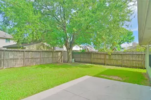 16915 Lighthouse View Dr, Friendswood, TX 77546 - Photo 6