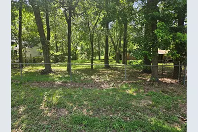 808 Chickasaw Dr, Montgomery, TX 77356 - Photo 1