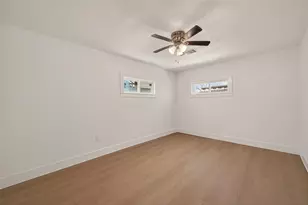 3209 McCrarey Dr, Houston, TX 77088 - Photo 28