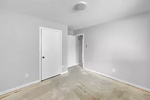 7628 Kingsley St, Houston, TX 77087 - Photo 12