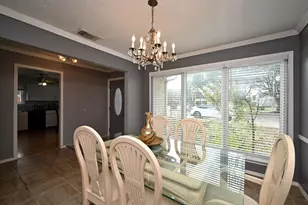 13102 Richmond Ave, Houston, TX 77082 - Photo 8