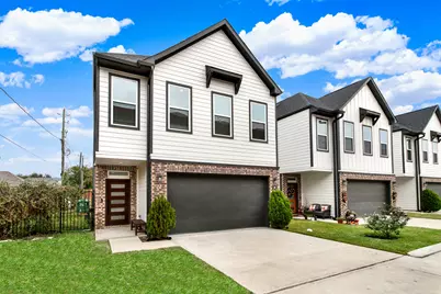 6635 Tc Jester Boulevard #A, Houston, TX 77007 - Photo 1