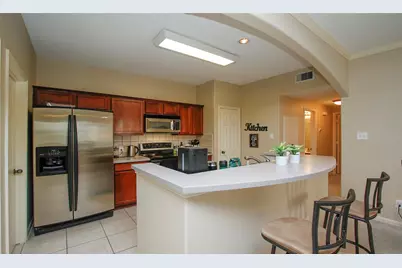 6607 Lake Woodlands Drive #223, The Woodlands, TX 77382 - Photo 8