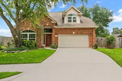 4307 Reynor Creek Court, Sugar Land, TX 77479 - Photo 2