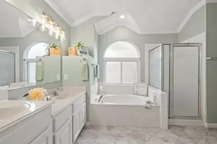 4307 Reynor Creek Ct, Sugar Land, TX 77479 - Photo 24