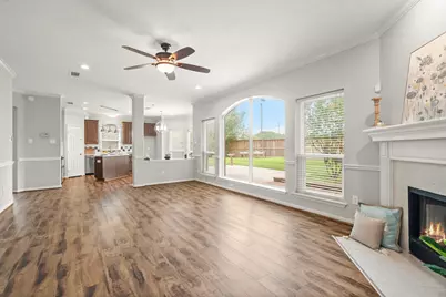 4307 Reynor Creek Court, Sugar Land, TX 77479 - Photo 16