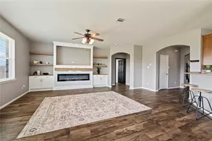 9611 Indian Trail, Mont Belvieu, TX 77523 - Photo 16