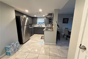 9721 Debbie Ln, Houston, TX 77038 - Photo 4