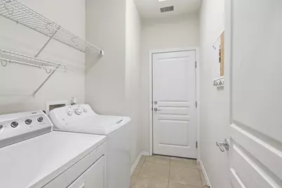 16918 Cherokee Lake Lane, Houston, TX 77044 - Photo 14