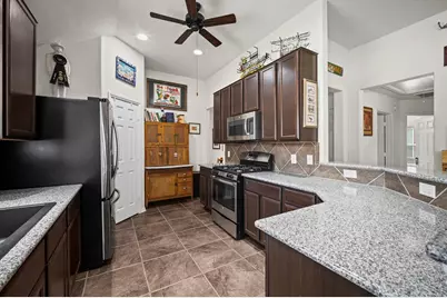 15314 Knotty Chestnut St, Cypress, TX 77429 - Photo 8