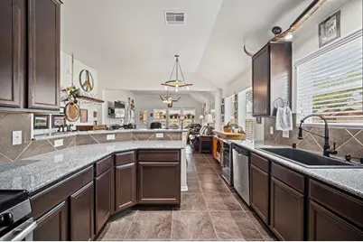 15314 Knotty Chestnut St, Cypress, TX 77429 - Photo 10