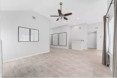 7810 Poitiers Drive, Houston, TX 77071 - Photo 8