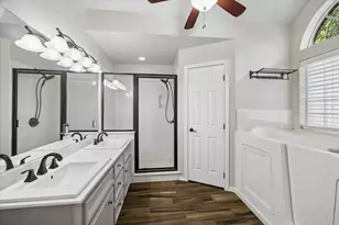 109 Dawns Edge Dr, Conroe, TX 77356 - Photo 12