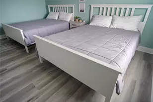 812 S Crystal Beach Rd, Crystal Beach, TX 77650 - Photo 18