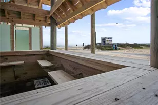 812 S Crystal Beach Rd, Crystal Beach, TX 77650 - Photo 44