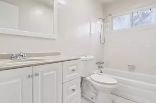 14067 Towneway Dr, Sugar Land, TX 77498 - Photo 16