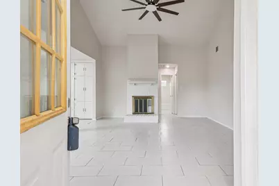 14067 Towneway Drive, Sugar Land, TX 77498 - Photo 6