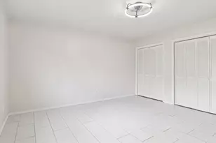 14067 Towneway Dr, Sugar Land, TX 77498 - Photo 18