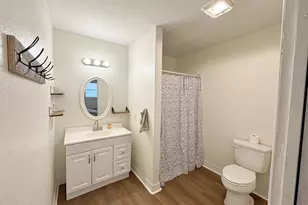 703 N Elm St, Sweeny, TX 77480 - Photo 10