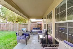 16211 Peach Bluff Ln, Cypress, TX 77429 - Photo 10