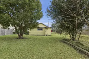 408 Edgar St, La Marque, TX 77568 - Photo 24