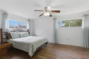 408 Edgar St, La Marque, TX 77568 - Photo 14