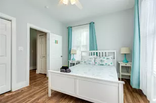 1516 37th St, Galveston, TX 77550 - Photo 14